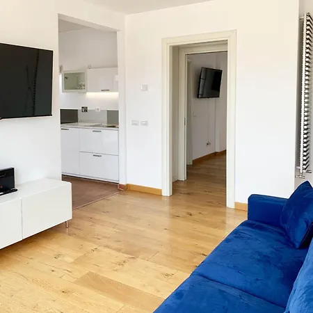 Apartment Vatican 77